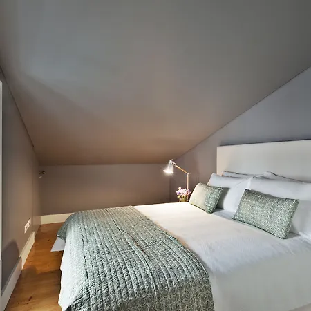 Apartment Fanqueiros *